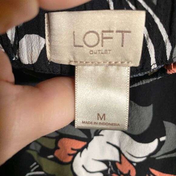 ‎Loft stretchy flap skirt floral - Picture 3 of 4